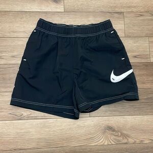 Nike short